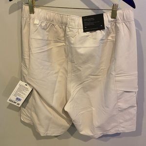 NWT LULULEMON men’s shorts